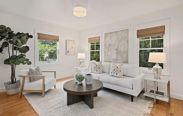 40 Pleasant Street, Los Gatos, CA 95030