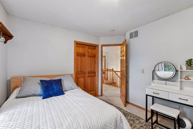 26145 Oak Leaf Trail, Shorewood, MN 55331