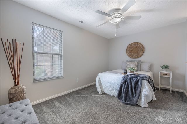 957 Pine Needles Drive, Washington Twp, OH 45458