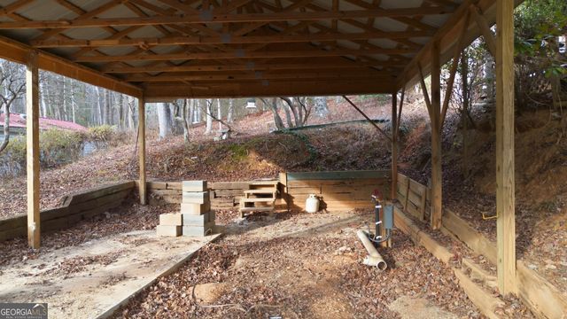 76 Canyon Pass, Cleveland, GA 30528