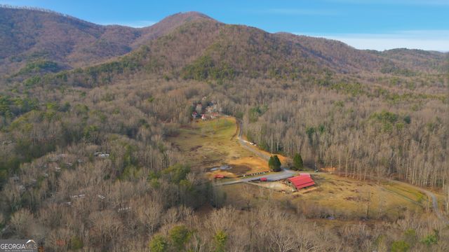 76 Canyon Pass, Cleveland, GA 30528