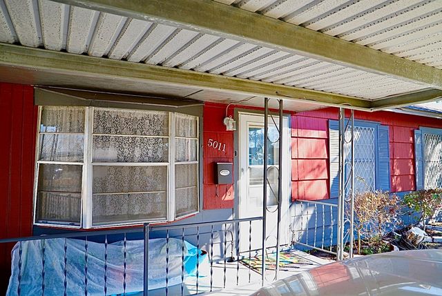 5011 Northridge Drive, Houston, TX 77033