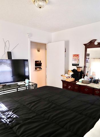 5011 Northridge Drive, Houston, TX 77033