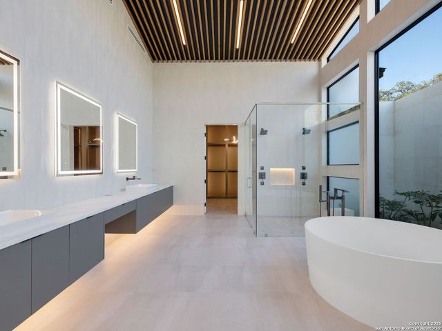 24606 Cliff Line, San Antonio, TX 78257