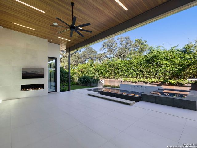 24606 Cliff Line, San Antonio, TX 78257