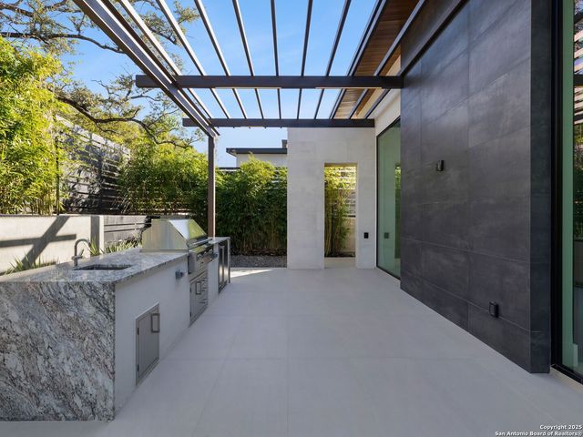 24606 Cliff Line, San Antonio, TX 78257