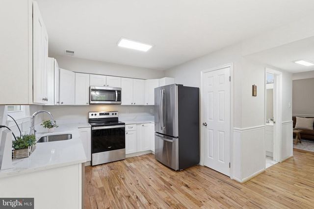 4517 APPLEDALE CT, Marshall, VA 20115
