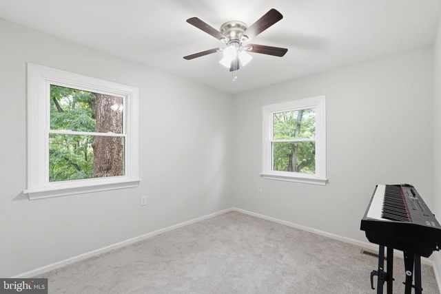 4517 APPLEDALE CT, Marshall, VA 20115