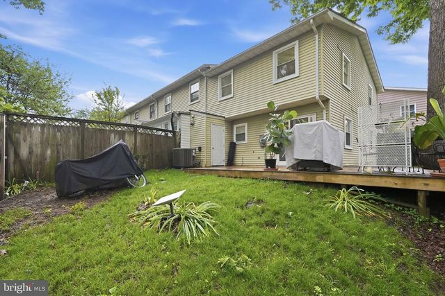 4517 APPLEDALE CT, Marshall, VA 20115
