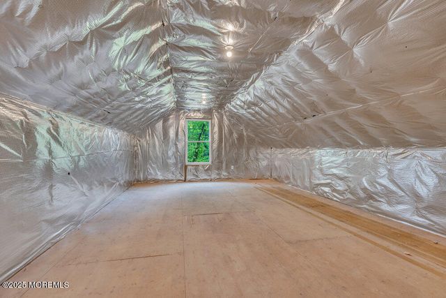 871 Woodbury Drive, Jackson, NJ 08527