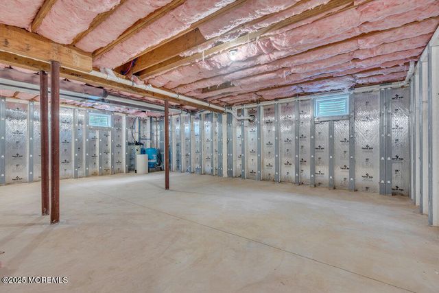 871 Woodbury Drive, Jackson, NJ 08527