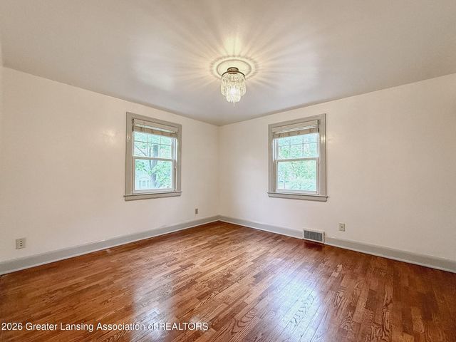 350 Kensington Road, East Lansing, MI 48823