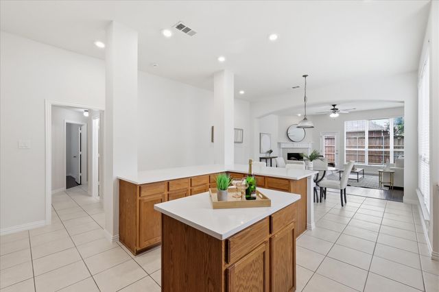 2432 Chesterwood Drive, Little Elm, TX 75068