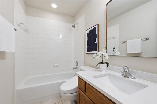 2432 Chesterwood Drive, Little Elm, TX 75068