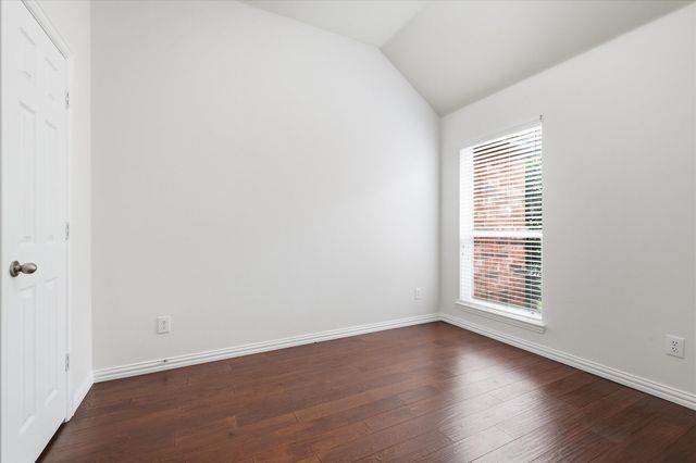 2432 Chesterwood Drive, Little Elm, TX 75068