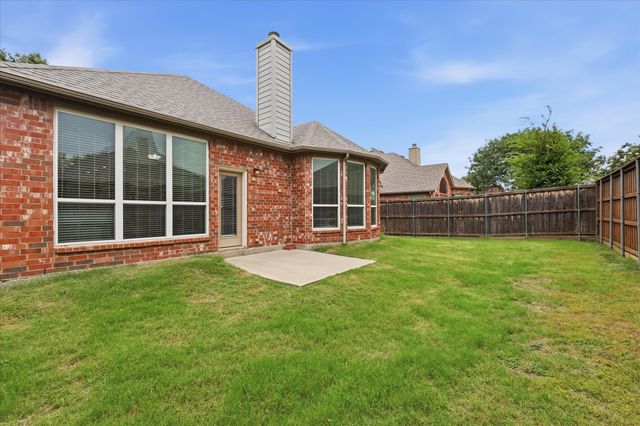 2432 Chesterwood Drive, Little Elm, TX 75068