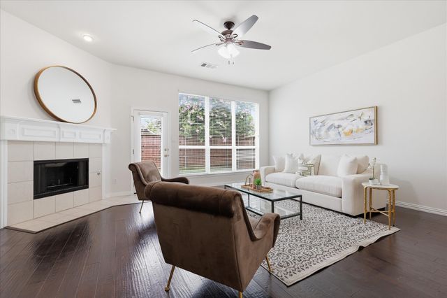 2432 Chesterwood Drive, Little Elm, TX 75068