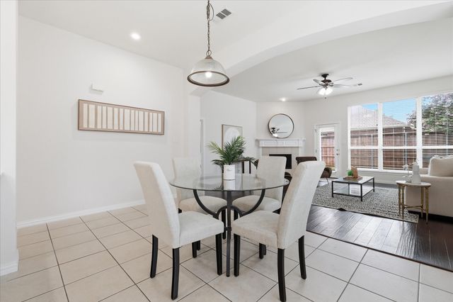 2432 Chesterwood Drive, Little Elm, TX 75068
