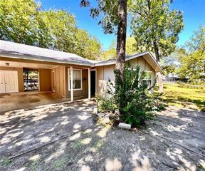 916 E 37th ST B (back building), Austin, TX 78705