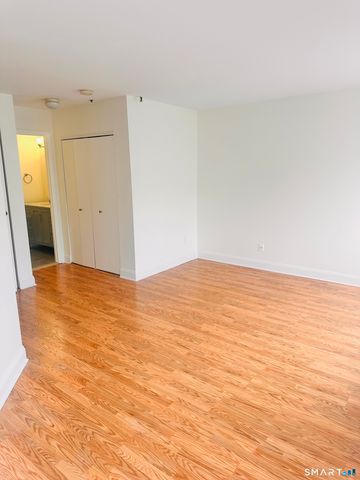 104 North Street 401, Stamford, CT 06902
