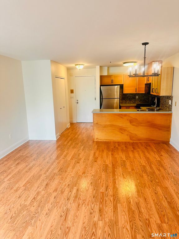 104 North Street 401, Stamford, CT 06902