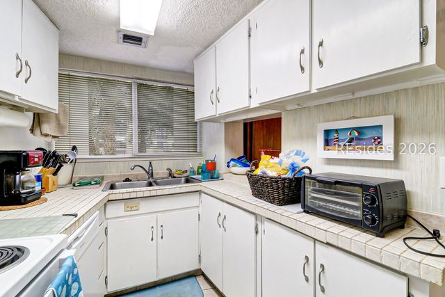 42 S Forest Beach Dr Apt 3018, Hilton Head Island, SC 29928