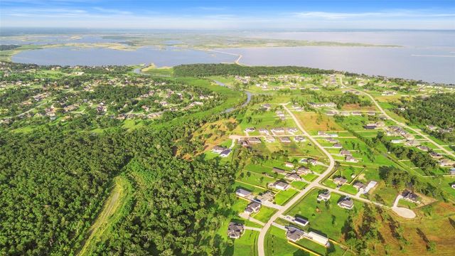 6642 Freret Bayou Drive, Baytown, TX 77523