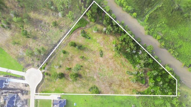 6642 Freret Bayou Drive, Baytown, TX 77523