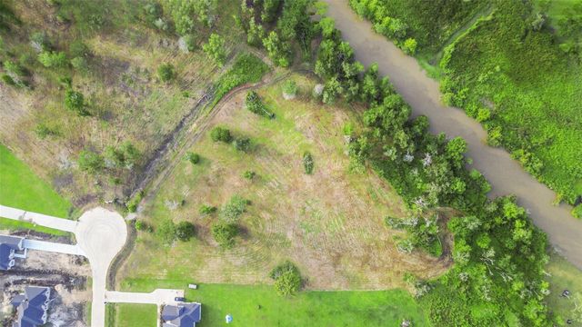 6642 Freret Bayou Drive, Baytown, TX 77523