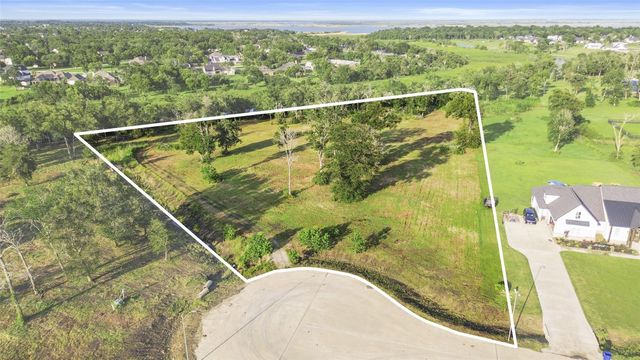 6642 Freret Bayou Drive, Baytown, TX 77523