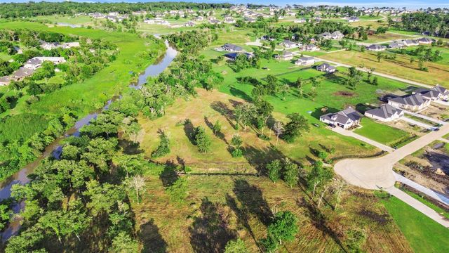 6642 Freret Bayou Drive, Baytown, TX 77523