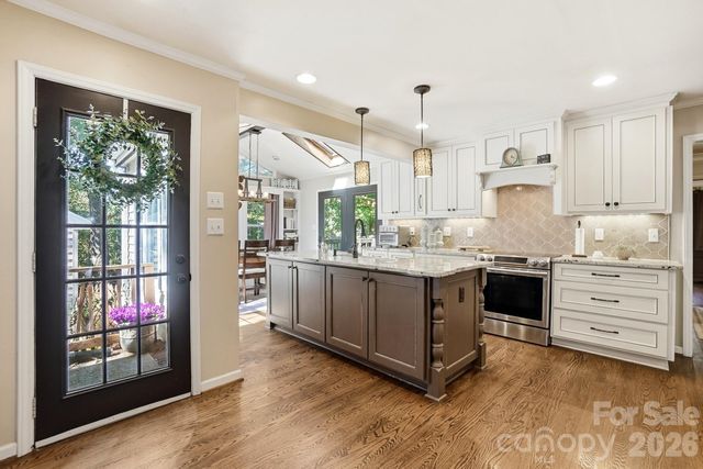 434 Chadmore Drive, Charlotte, NC 28270