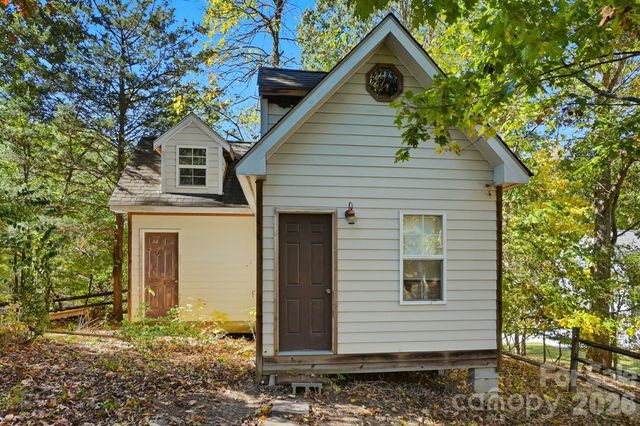 434 Chadmore Drive, Charlotte, NC 28270