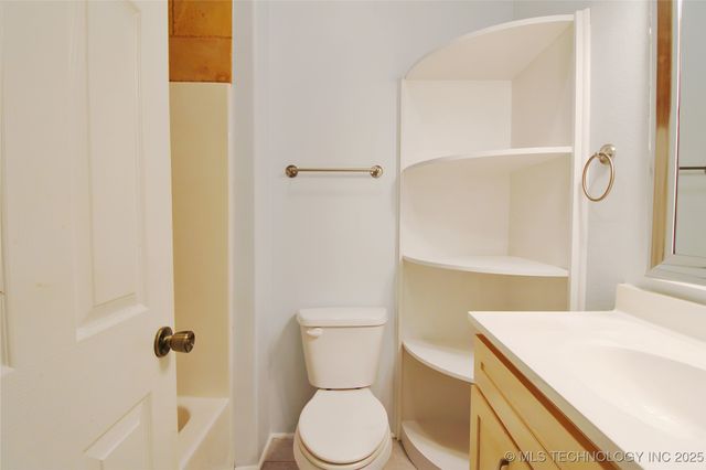 809 N Grand Avenue, Okmulgee, OK 74447