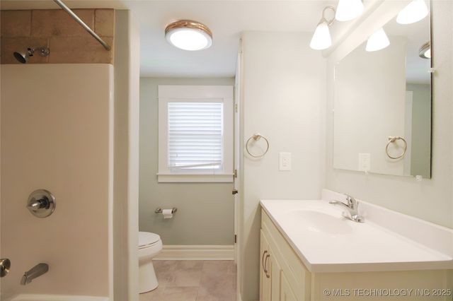 809 N Grand Avenue, Okmulgee, OK 74447