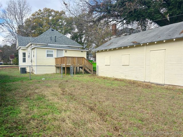 809 N Grand Avenue, Okmulgee, OK 74447