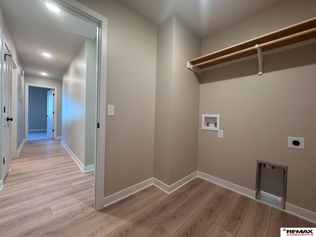 4324 Woodside Village Drive, Lincoln, NE 68528