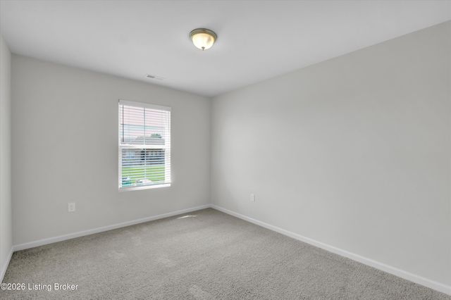 1061 Shady Brook Ln, Louisville, KY 40229