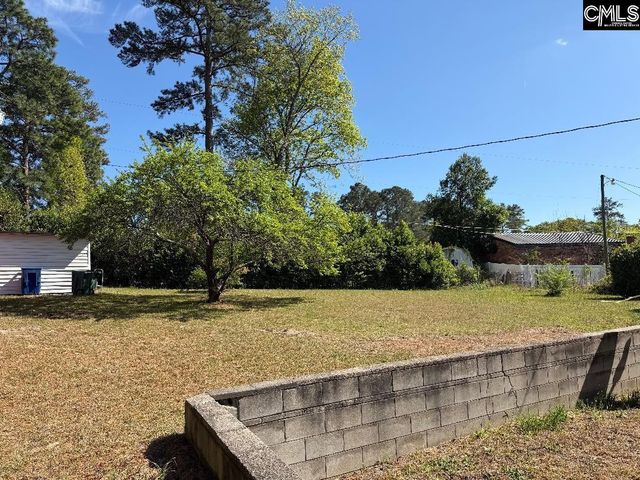 1960 Drexel Lake, Columbia, SC 29223