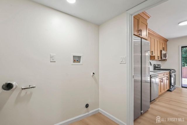 102 Kingsberry Drive, Franklin Twsp, NJ 08873