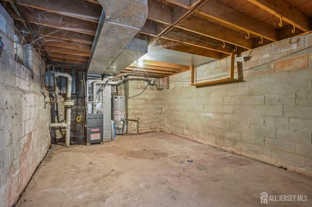 102 Kingsberry Drive, Franklin Twsp, NJ 08873