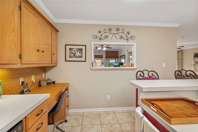 52 Golfview Drive, Hilltop Lakes, TX 77871