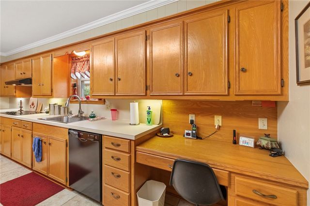 52 Golfview Drive, Hilltop Lakes, TX 77871