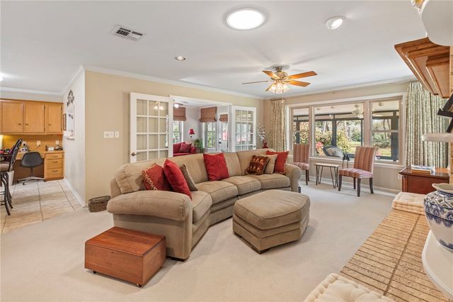 52 Golfview Drive, Hilltop Lakes, TX 77871