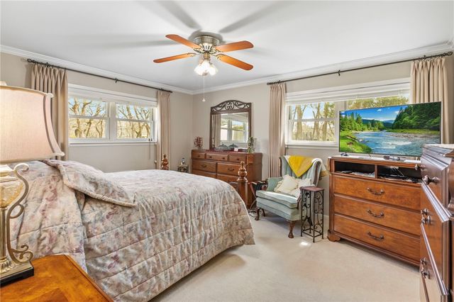 52 Golfview Drive, Hilltop Lakes, TX 77871