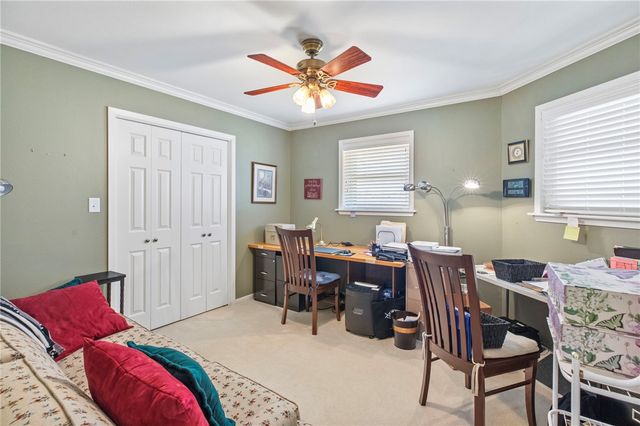 52 Golfview Drive, Hilltop Lakes, TX 77871