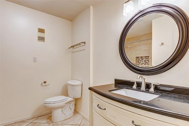 7350 Kirby Drive 5, Houston, TX 77030