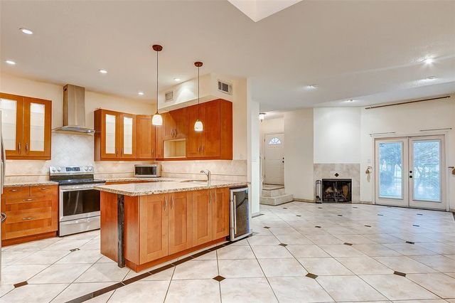 7350 Kirby Drive 5, Houston, TX 77030