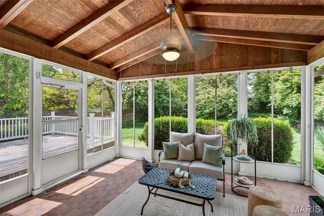 9901 Baywood Terrace, Sappington, MO 63126