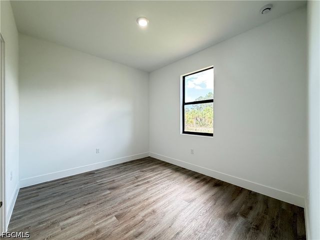 1256 MILWAUKEE BLVD, Lehigh Acres, FL 33974
